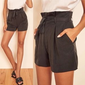 HP🎊 Reformation Castel Paperbag Pleat Tie Belt Tencel Lyocell High Waist Short
